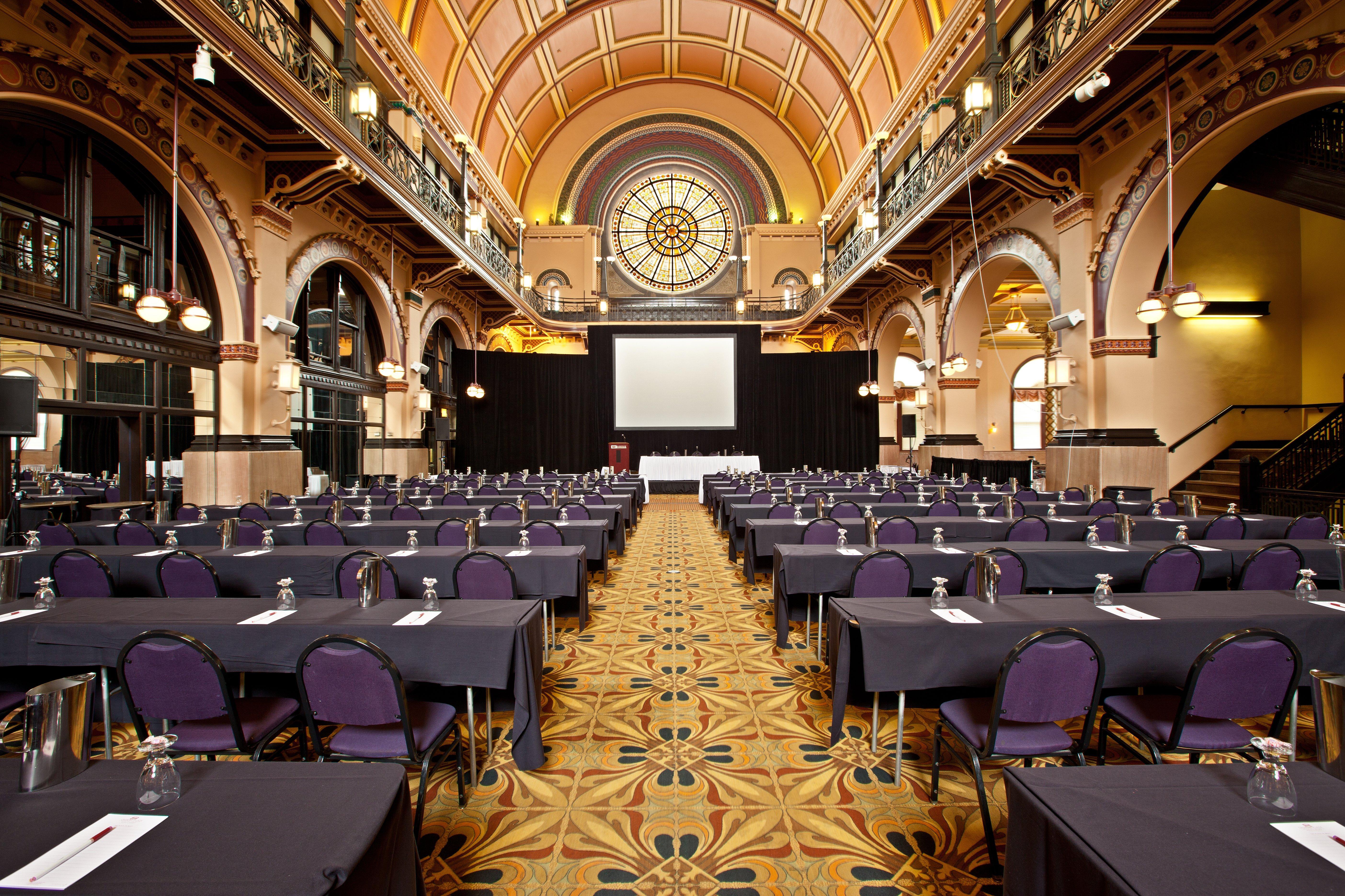 Hotel Crowne Plaza Indianapolis-Dwtn-Union Stn By Ihg Exterior foto