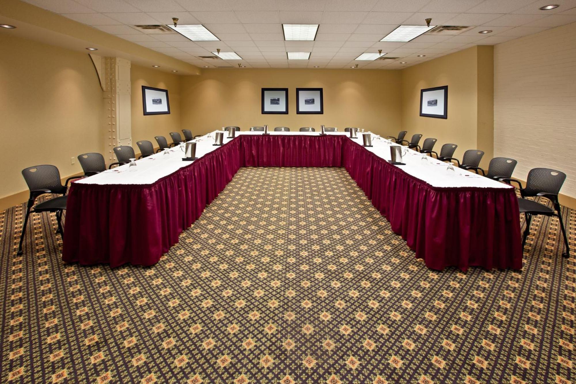 Hotel Crowne Plaza Indianapolis-Dwtn-Union Stn By Ihg Exterior foto